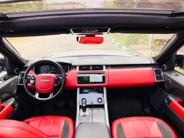 Range Rover sport dynamique