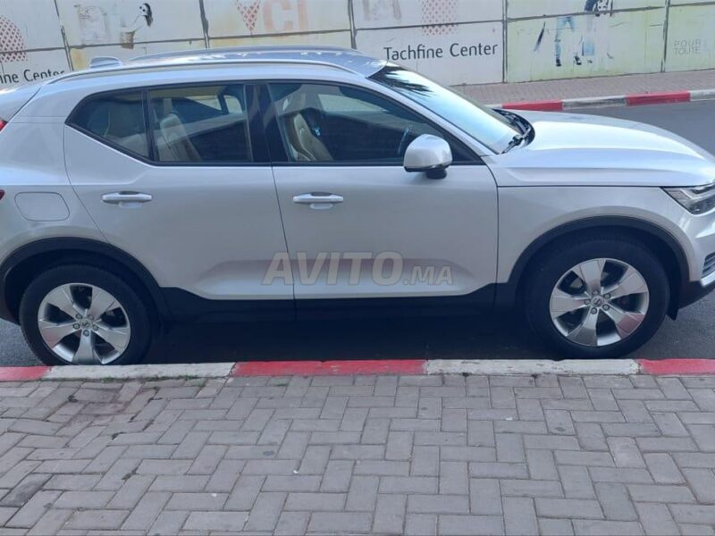 Volvo XC40 momentum 60000 km