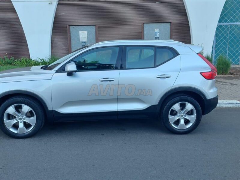 Volvo XC40 momentum 60000 km