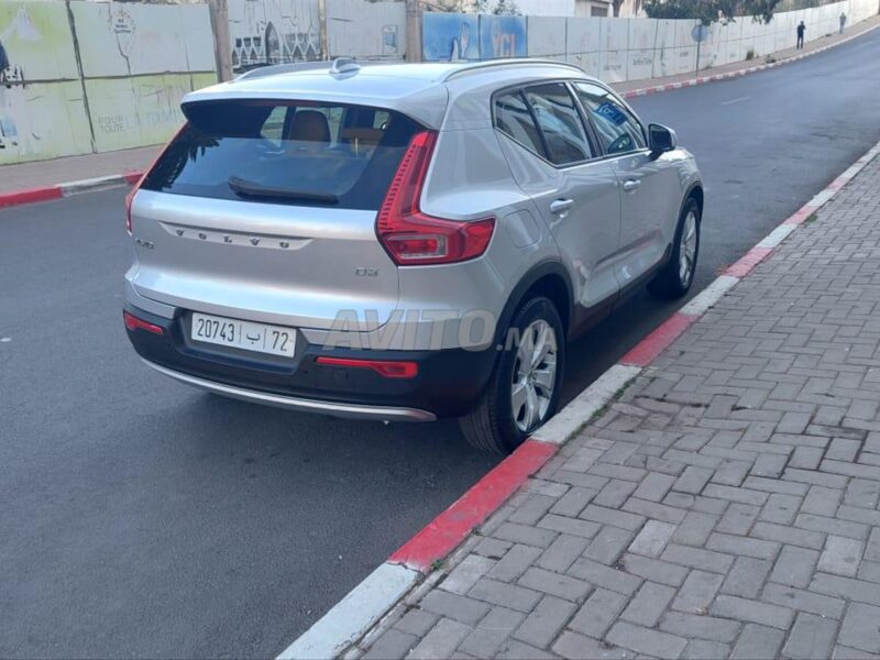 Volvo XC40 momentum 60000 km