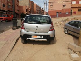 Dacia sandero-dacia