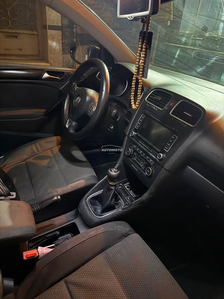 Volkswagen golf-volkswagen
